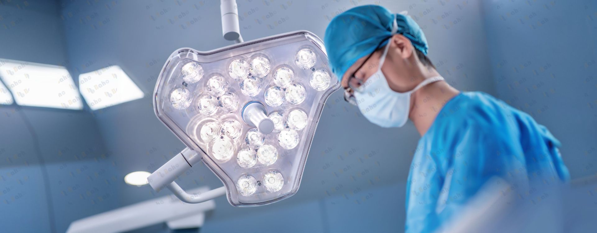 HyLED Q Series Surgical Light